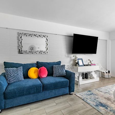 Newly Renovated Oceanfront Studio W/ Balcony - Daytona Beach Apartment ภายนอก รูปภาพ