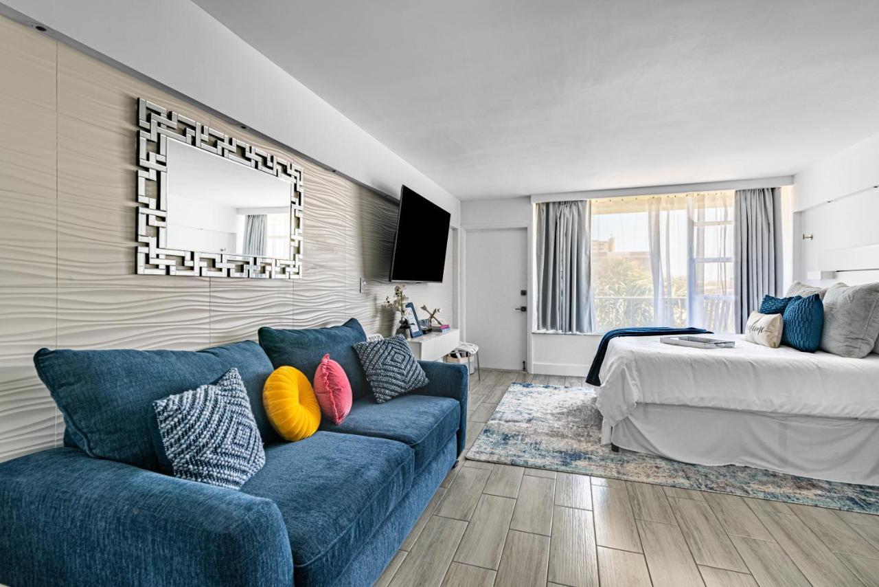 Newly Renovated Oceanfront Studio W/ Balcony - Daytona Beach Apartment ภายนอก รูปภาพ